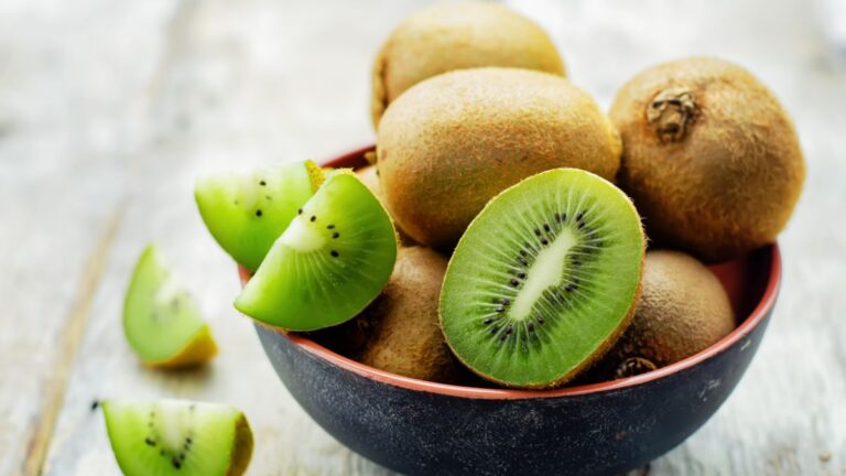 Manfaat Buah Kiwi Untuk Kesehatan